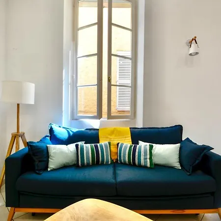 Old Town شقة أنتيب